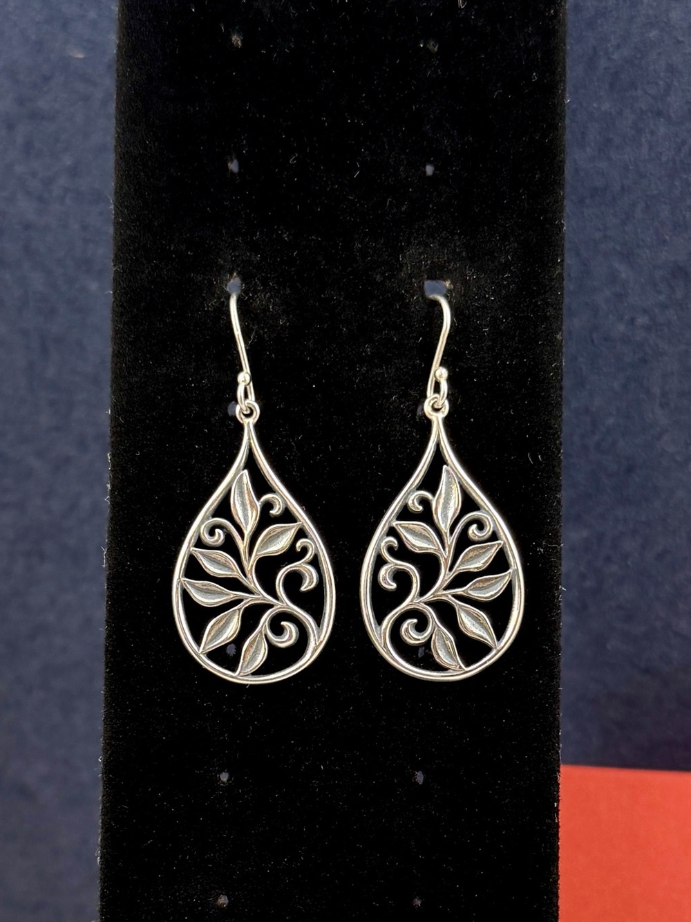 JAMES AVERY Sterling Abounding Vines Leaves Teardrop Dangle Earrings; RETIRED